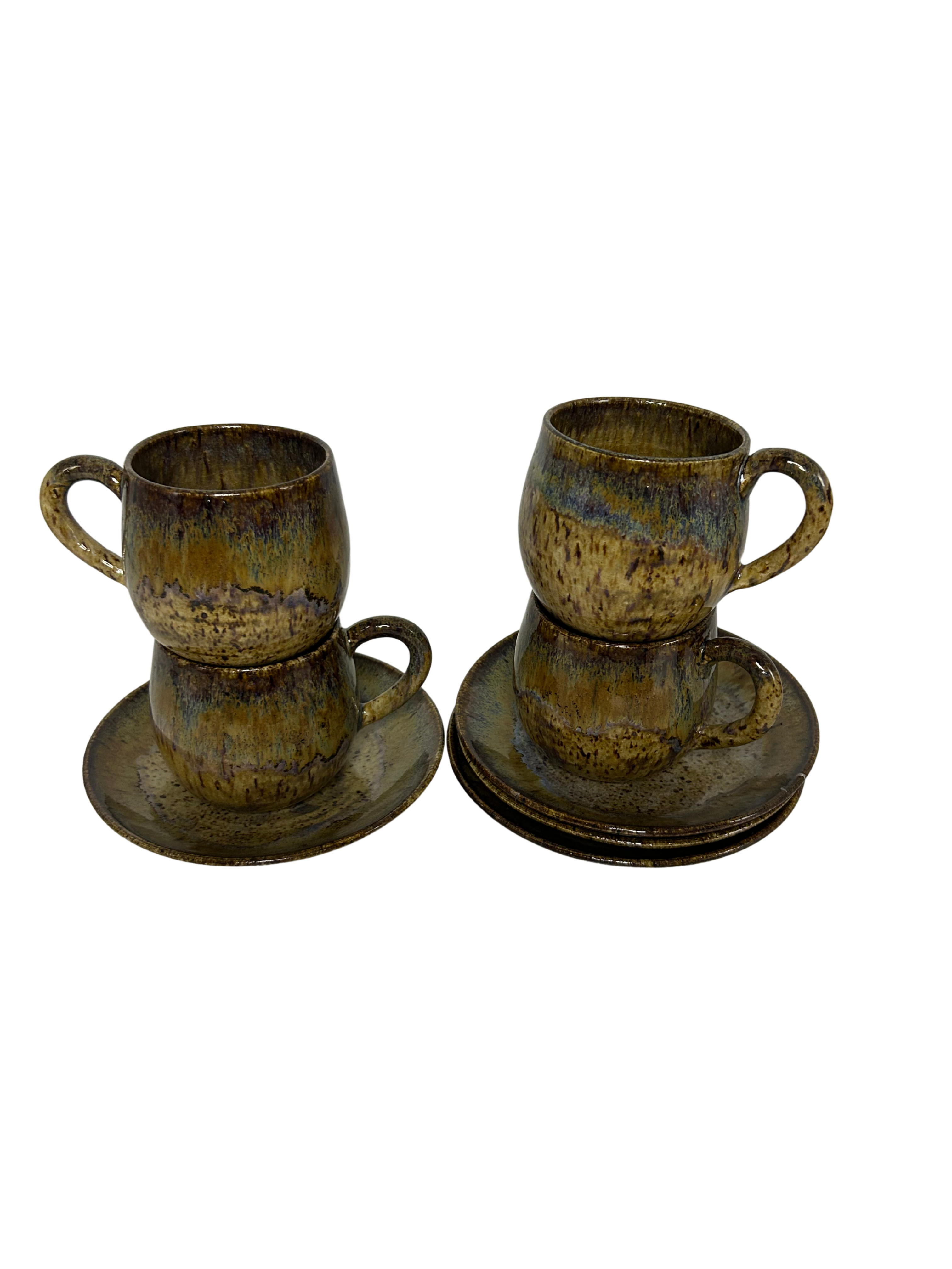 Conjunto 4 Canecas Manchadas Marrom com Pires